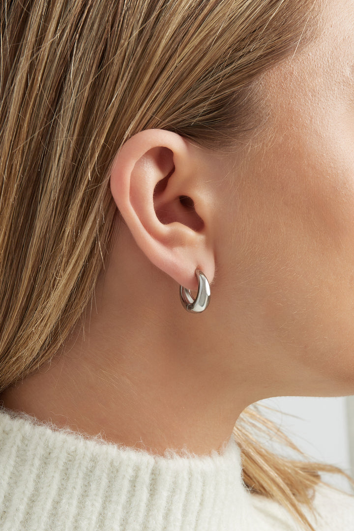medium basic hoop oorbellen