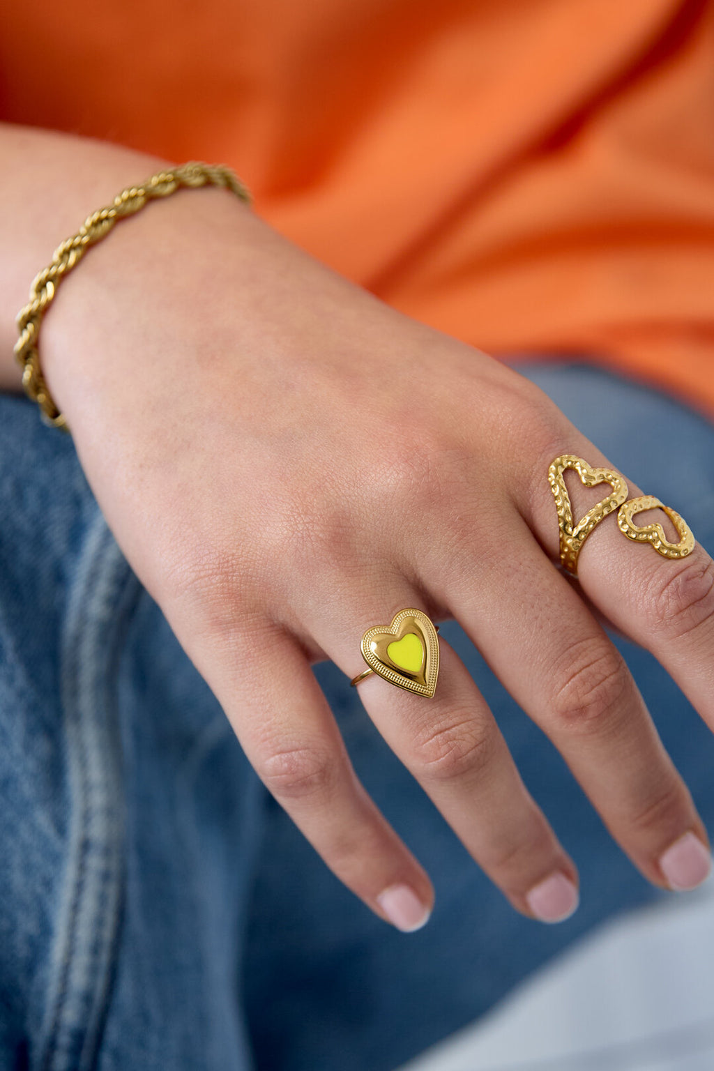 Verstelbare statement ring met gekleurd hart