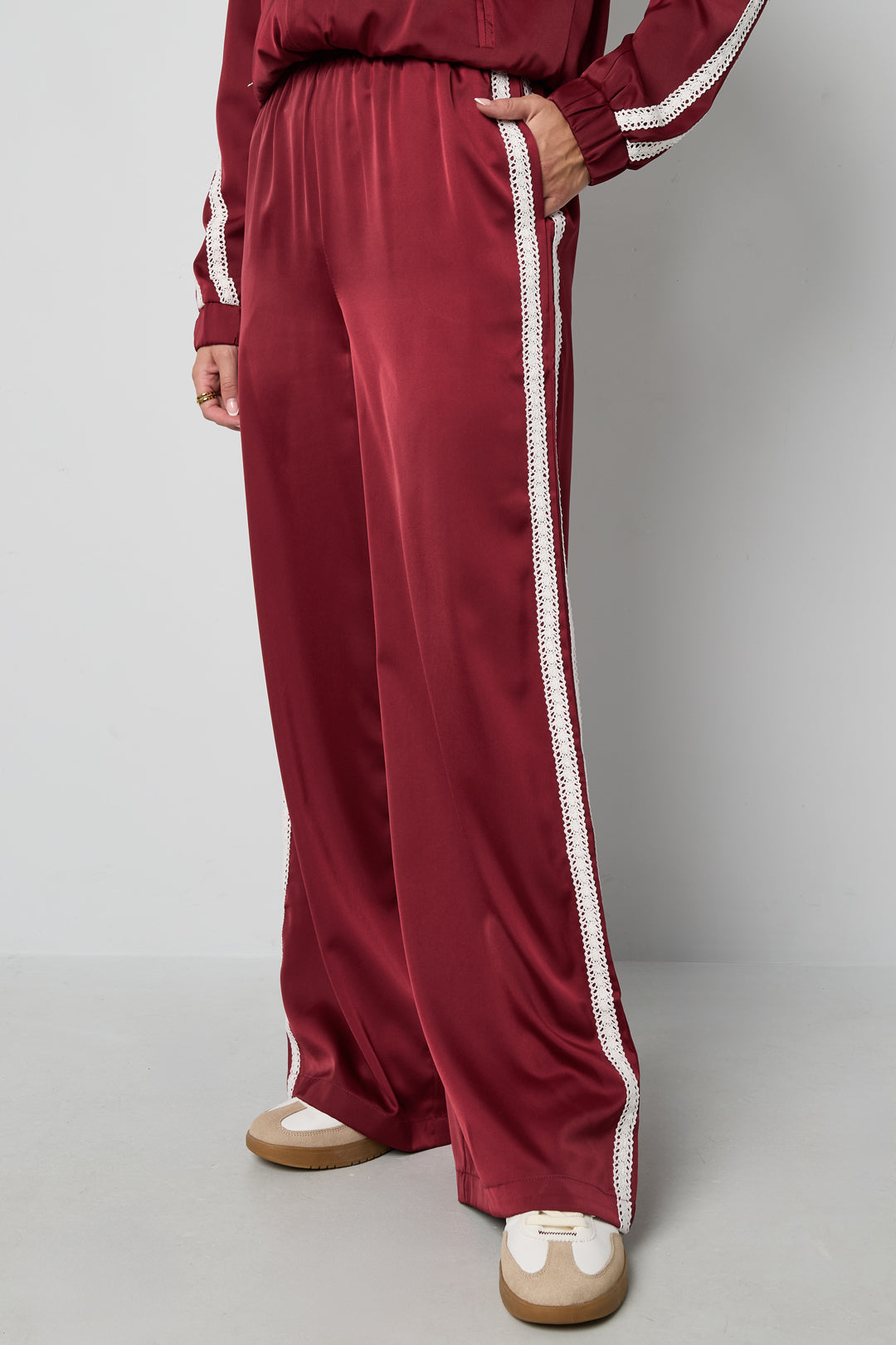 Geweven Polyestervezel Vrouwen Rechte Broek Sportief Kleurcontrast