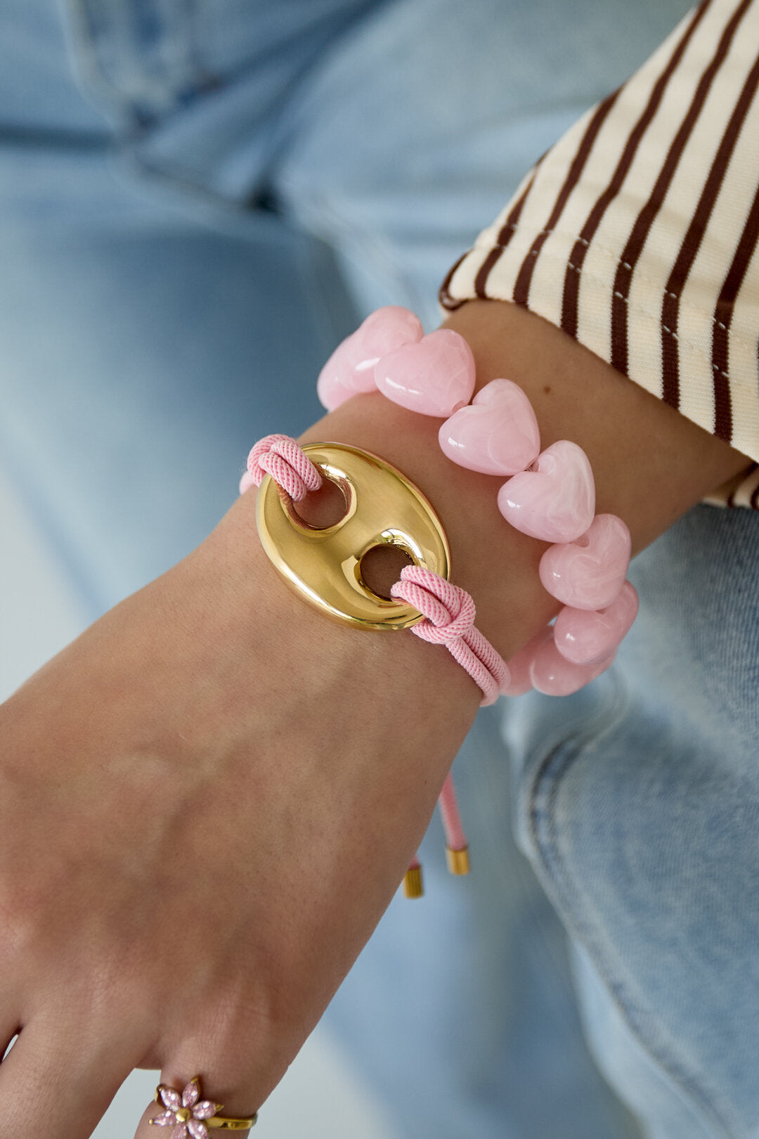 Kralen armband met grote harte kralen