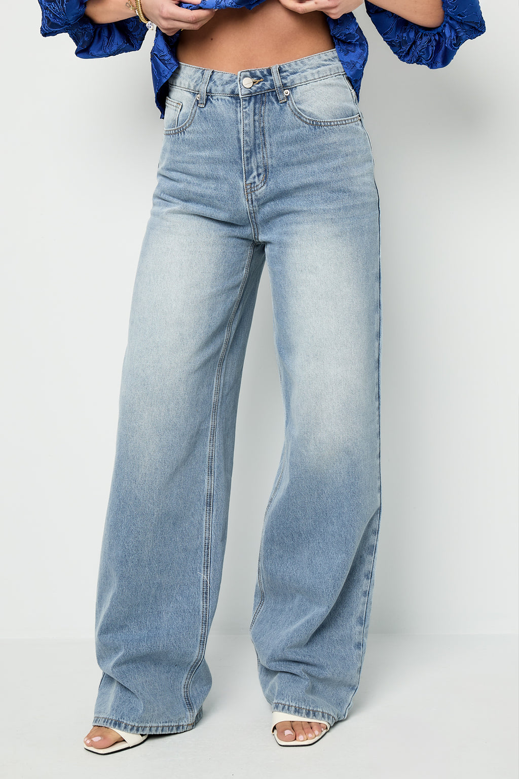 INOKA | Essential Wide Leg Denim