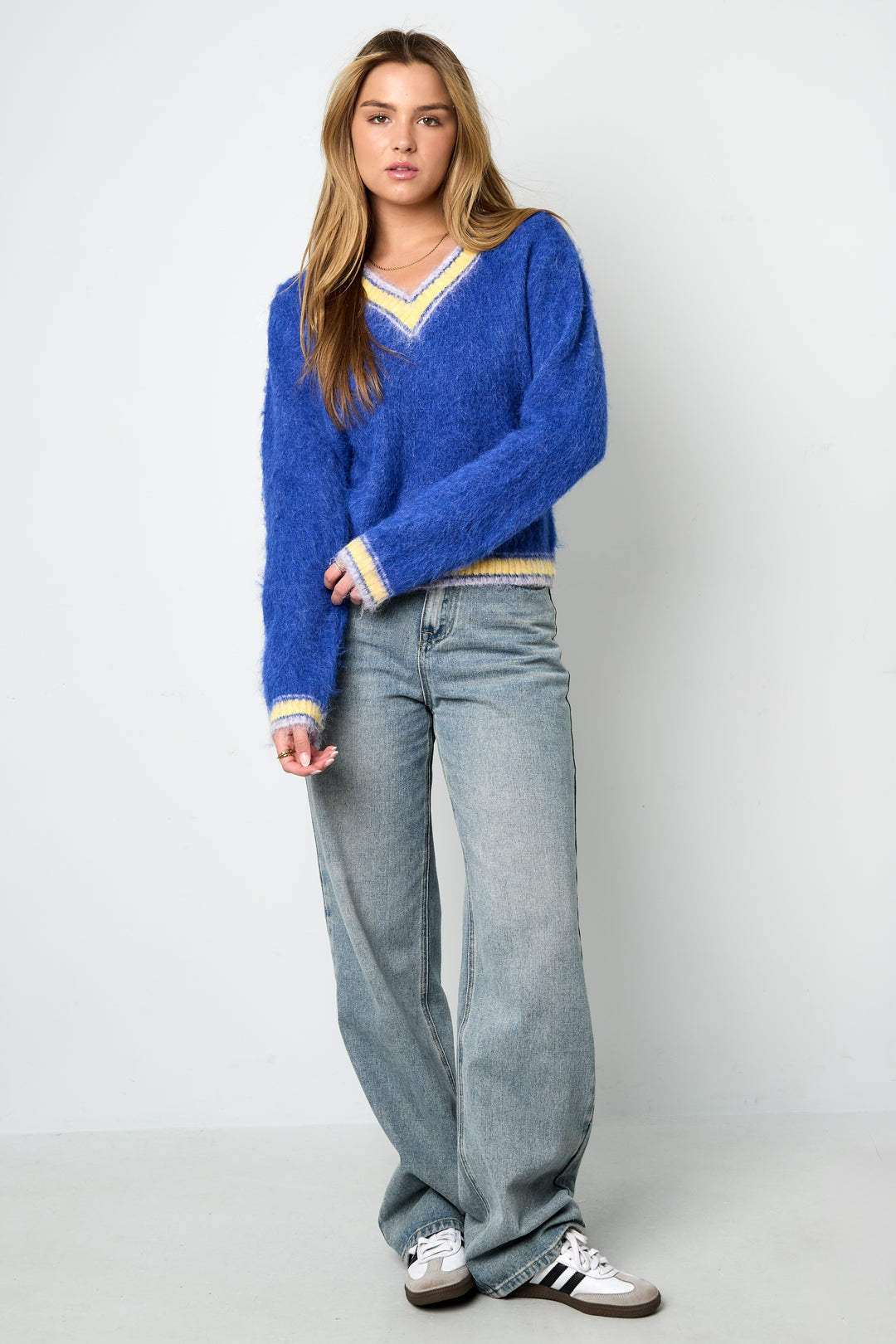 Gebreide Polyestervezel Vrouwen V-hals Trui Casual Kleurcontrast