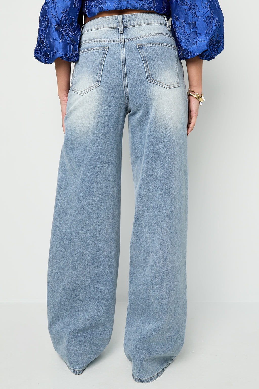 INOKA | Essential Wide Leg Denim