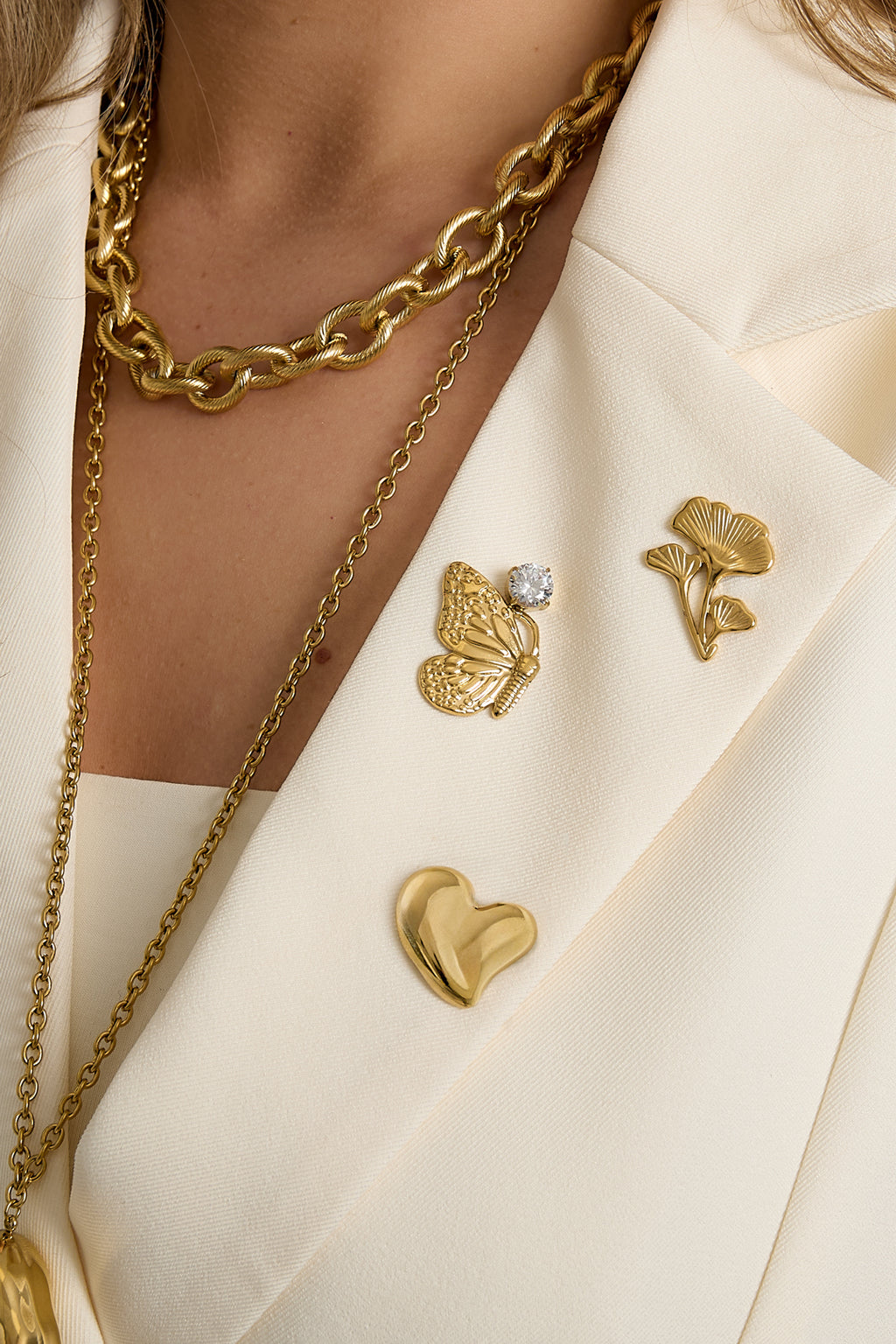 Broches van roestvrij staal met vlindermotief, eenvoudige dagelijkse sieraden uit de Simple-serie voor dames.