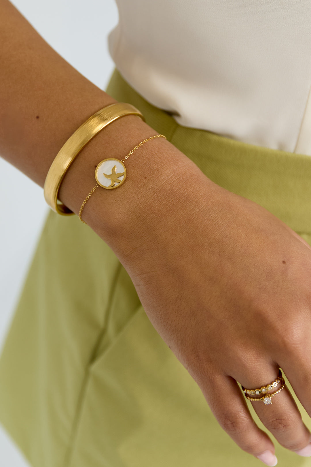 Armband met zeester in cirkel