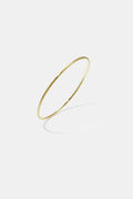Bangle met brushed effect- 2 mm