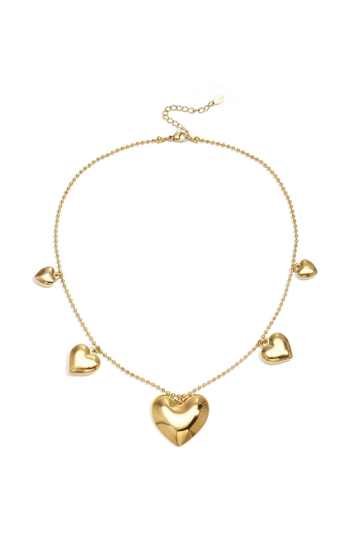 Ketting met bolletjes en verschillende vormen harten
