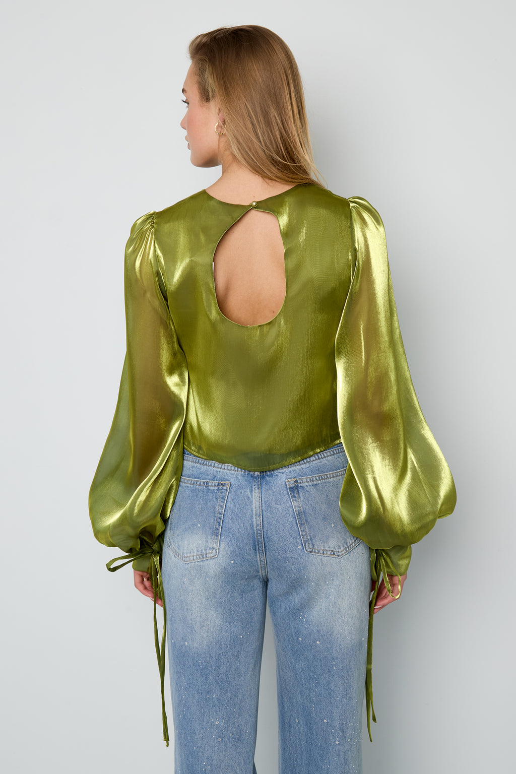 Glanzende parelblouse