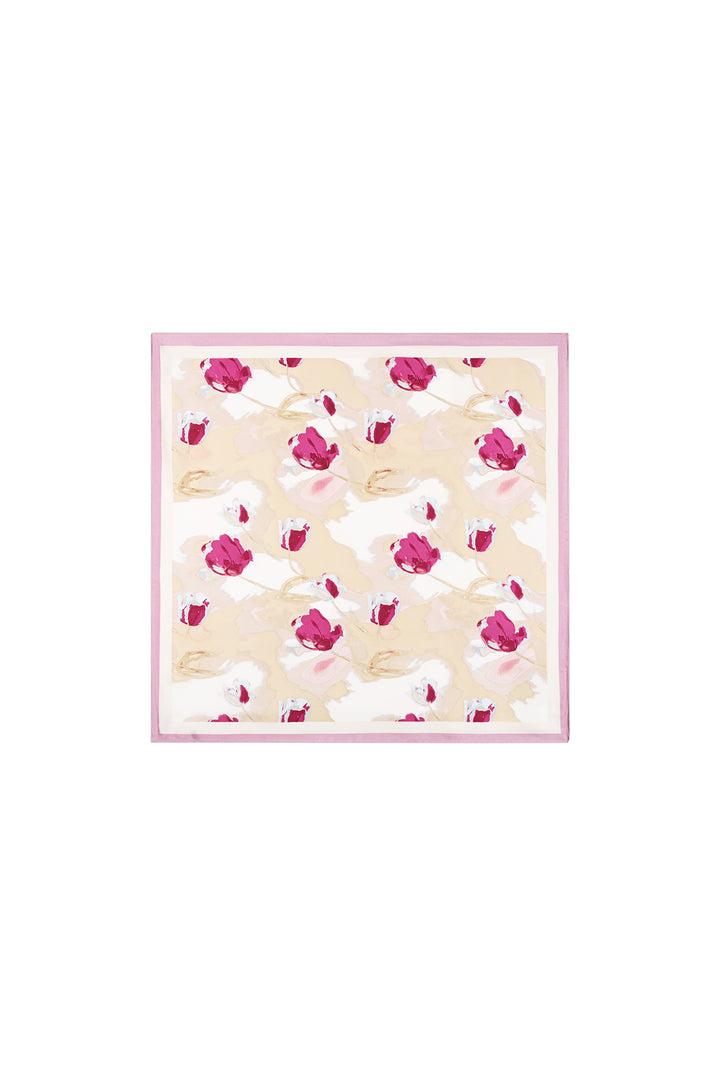 Zomersjaals met bloemenmotief, gemaakt van polyester, perfect als Valentijnsdagaccessoire.