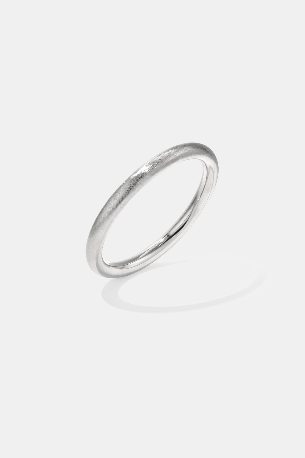 Bangle met brushed effect - 8 mm