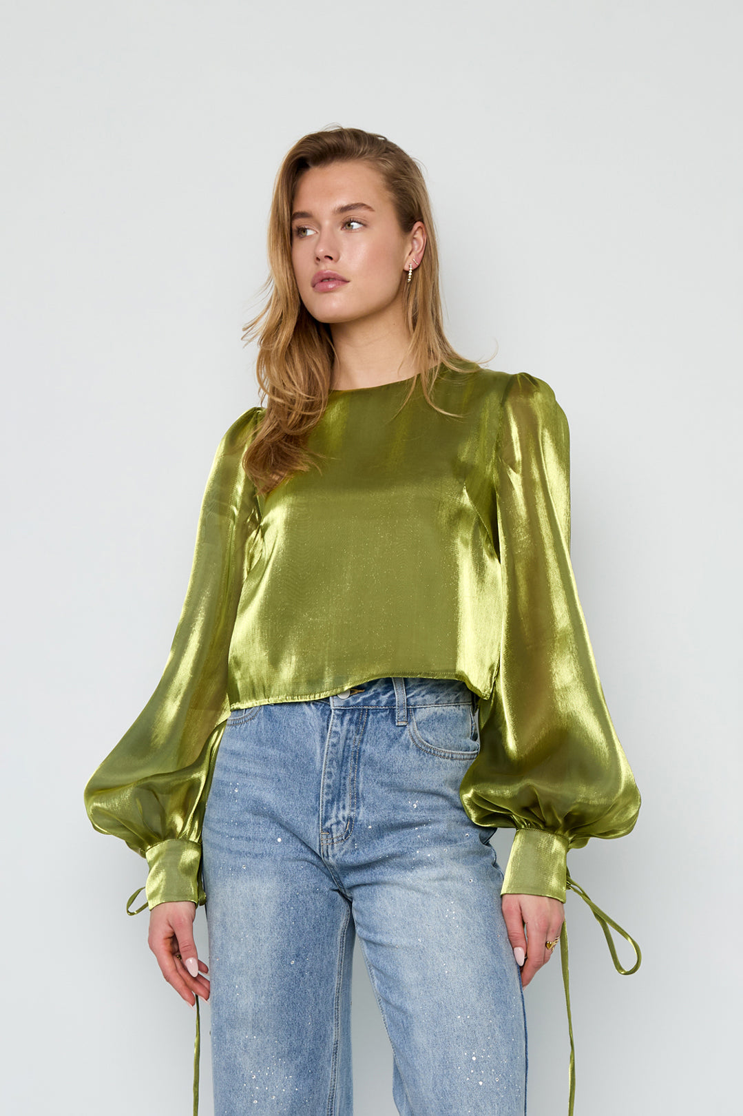 Glanzende parelblouse