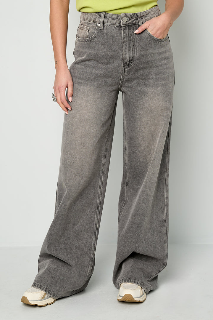 INOKA | Essential Wide Leg Denim