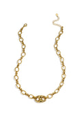 Ketting met knop detail